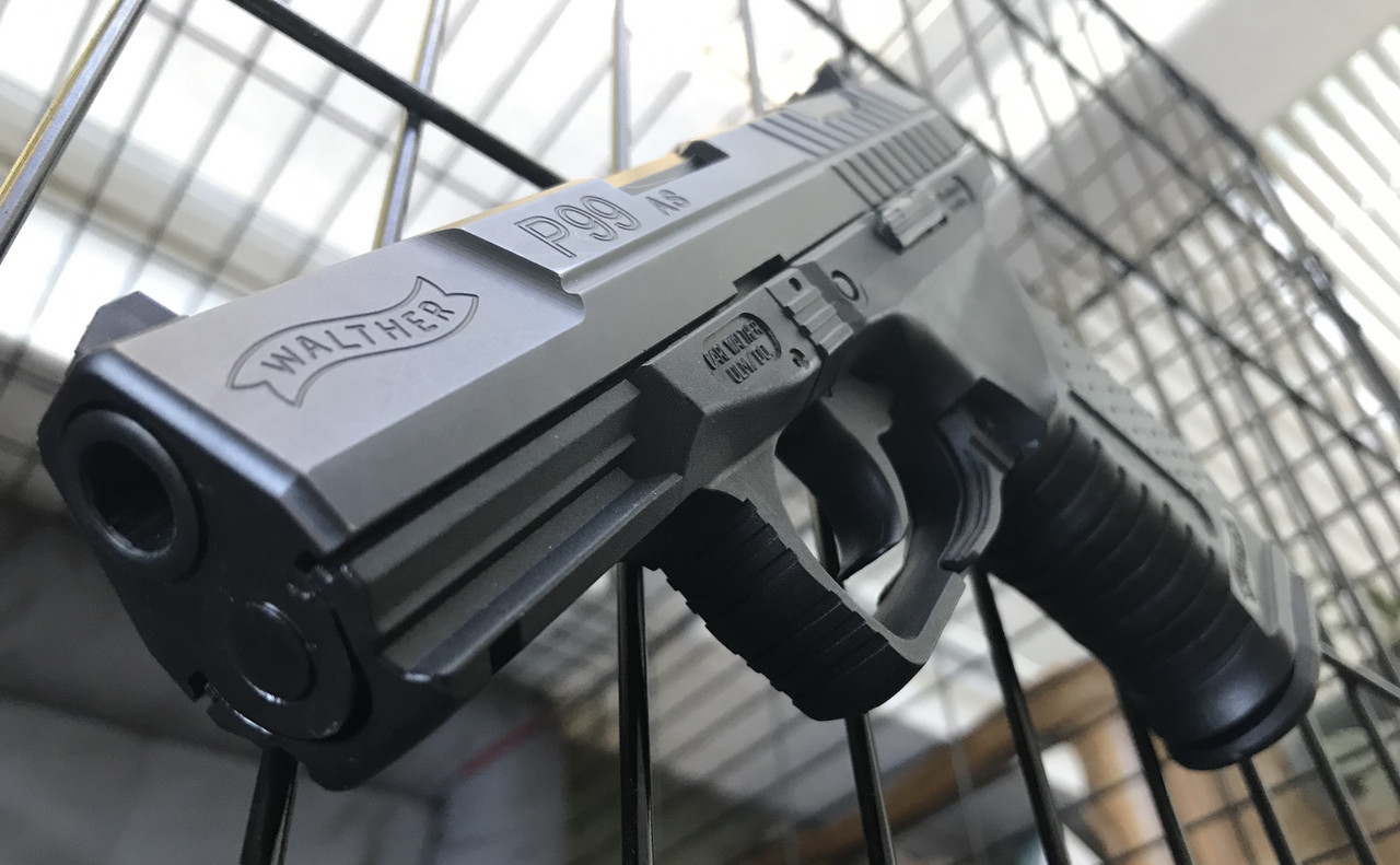 B5414FC3-BE5F-4A48-89C0-66158C9DFBE3