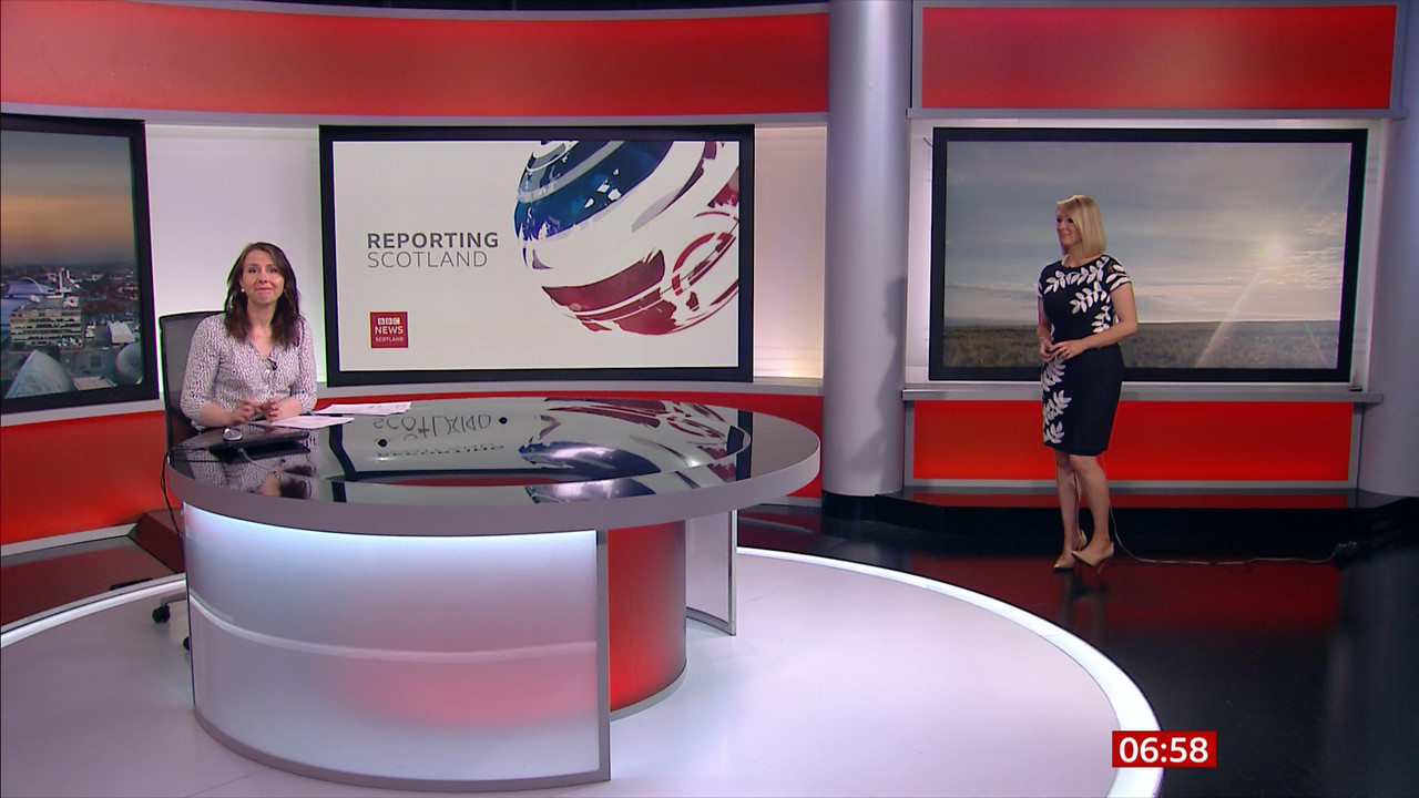 06.07 - 06.00.00 - Breakfast  ᴺᵉʷ. The BBC's Breakfast programme feat....ts_snapshot_09.40.021