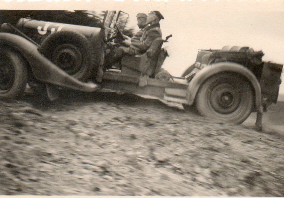 Wehrmacht Geländefahrt Regiment Oberst und Leutn