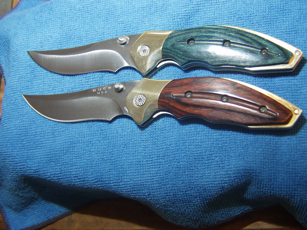 Folding-Kalingas-top-is-LE-001.jpg