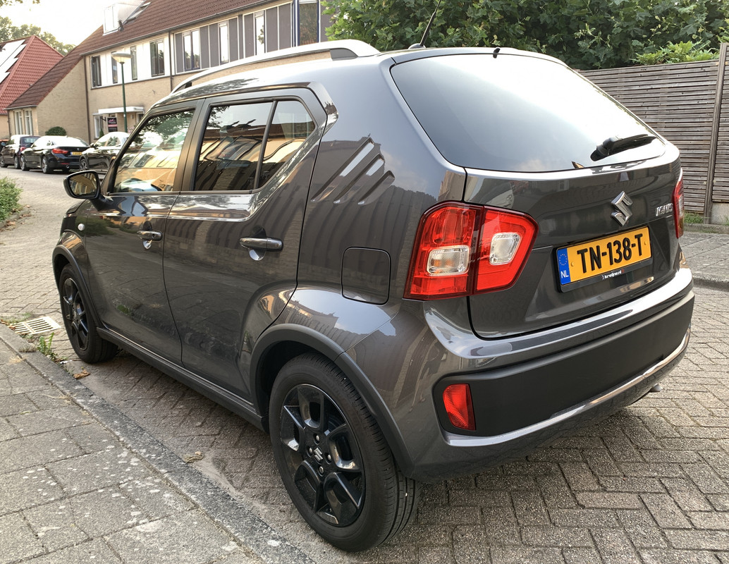 6457C41D-3EAB-4FEB-A927-841D2FB048B0