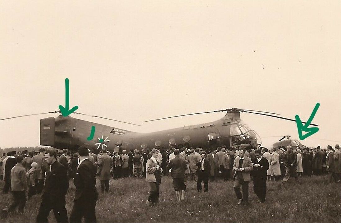 Boeing Vertol H 21C Banane