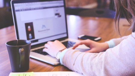 How To Make a Passive Income investing and flipping NFTs