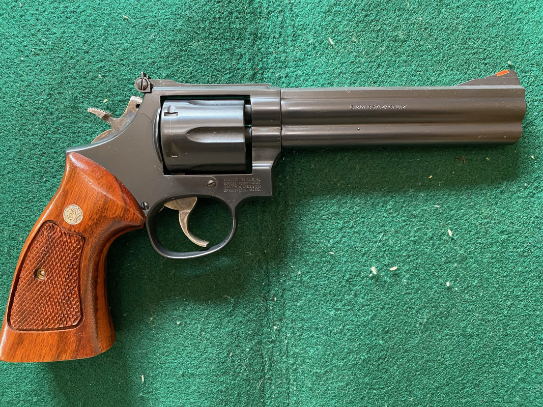 88CA51A1-7307-4D84-822E-1C44517E0794