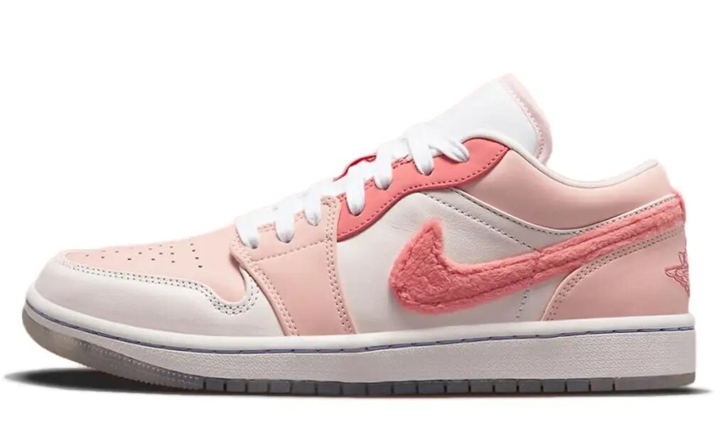 Nike Air Jordan 1 Low Mighty Swooshers