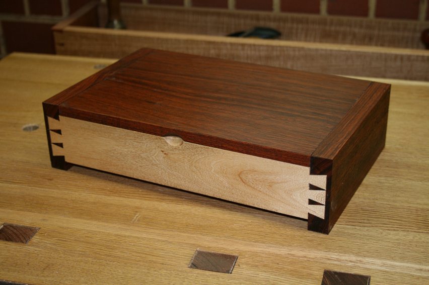 BoxesForTravellingTools_html_4a8b0.jpg