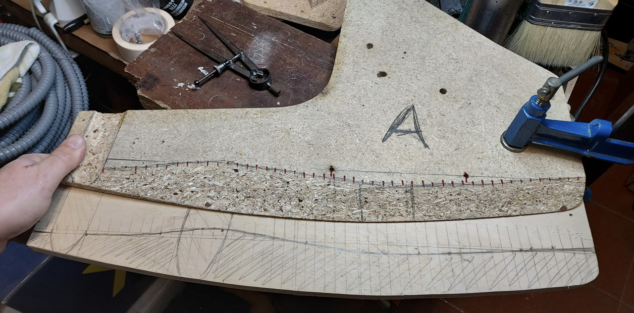 6074B200-05EB-4B28-9DFF-3730B3B04A3A