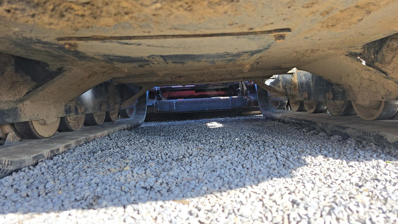 Vehicle thumbnail 35