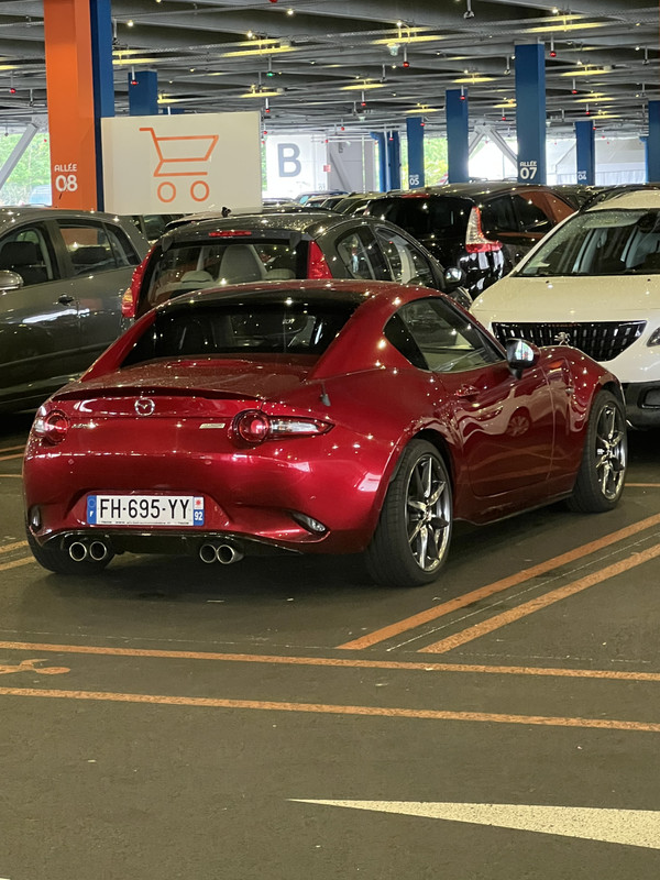 69BD94E8-461E-47A7-A672-D6ED016CBF55