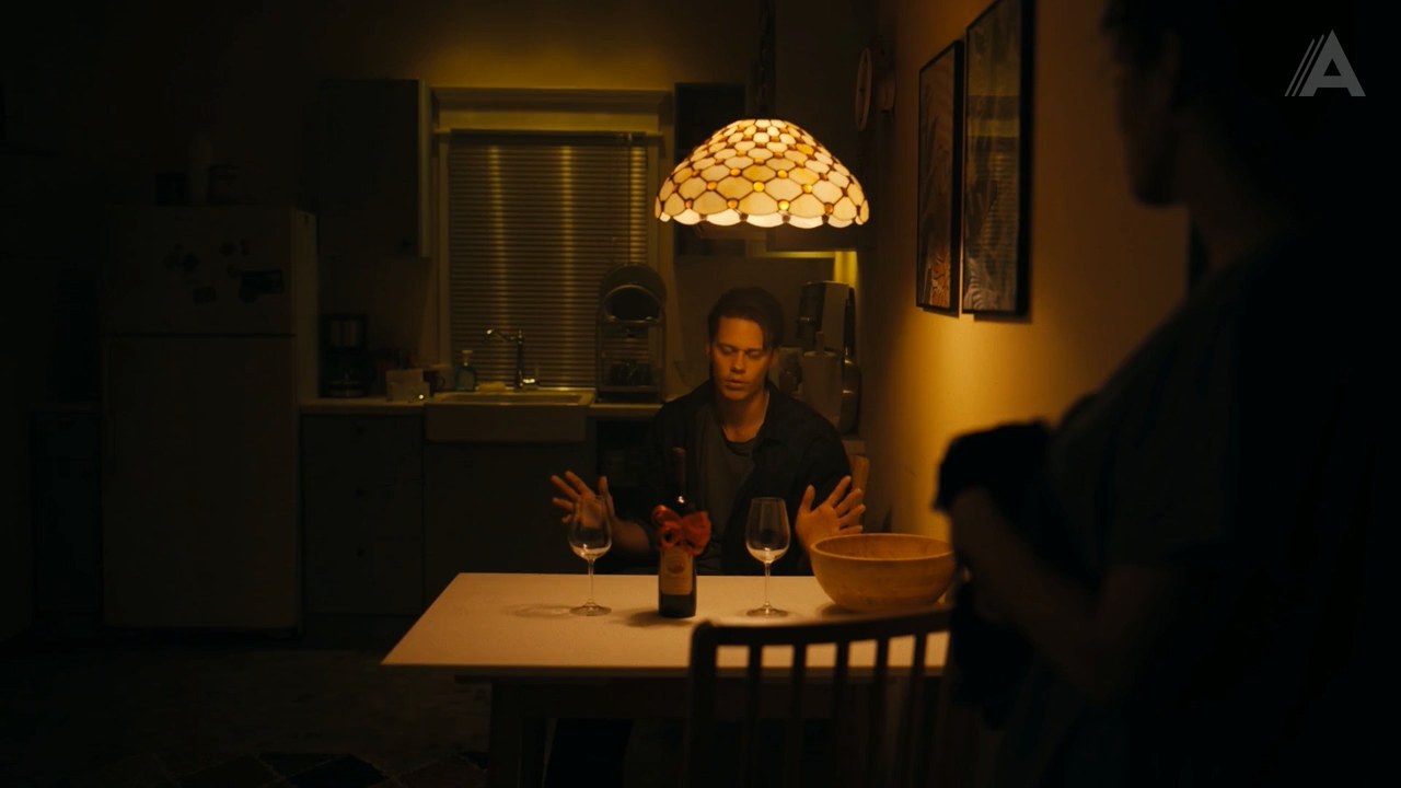 Barbarian 2022 WEB DL 720p Voldmair mp4 snapshot 00 12 38 022