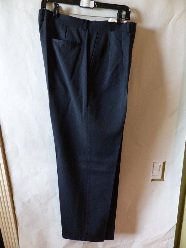 ERMENEGILDO ZEGNA MENS SLACKS IN BLACK 75T112 US MENS SIZE 46 ITALIAN 56