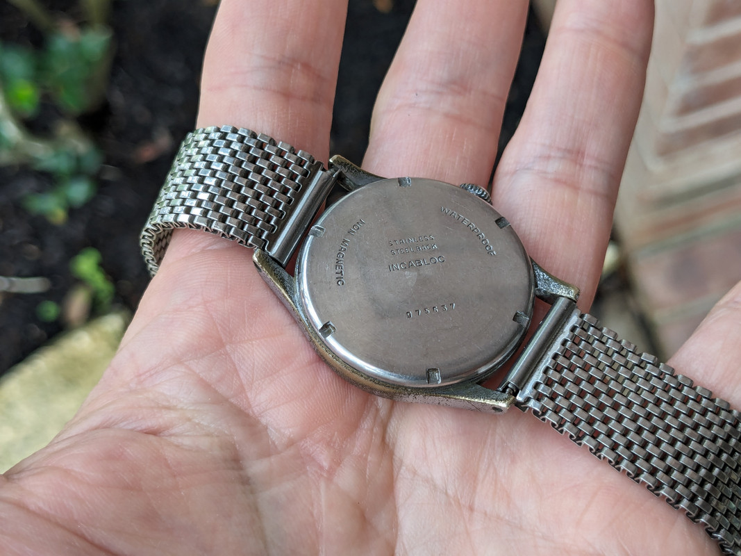 PXL_20240503_220429609