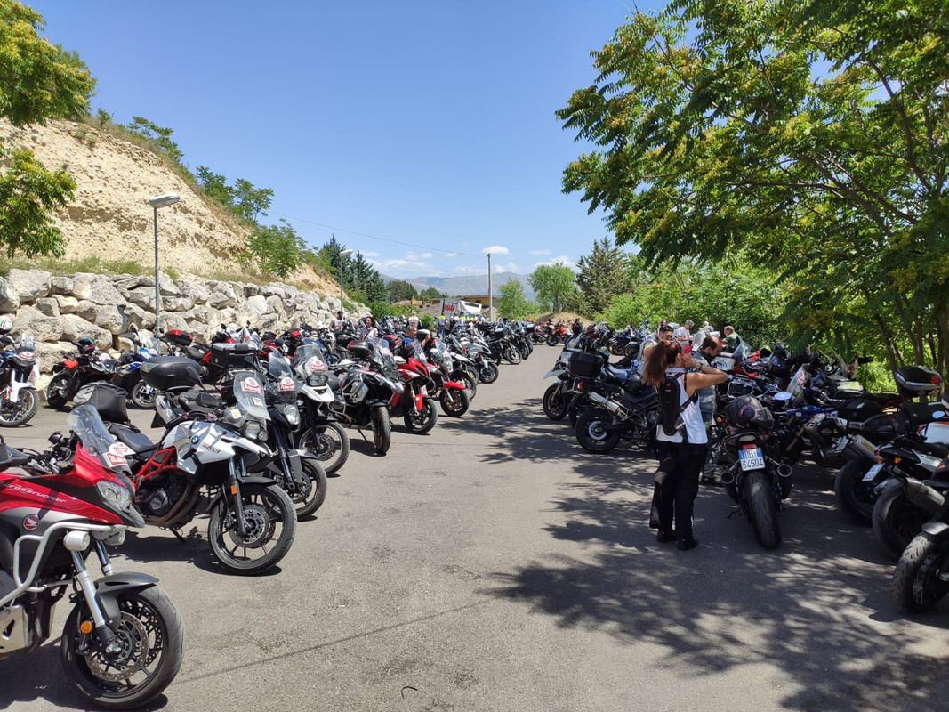 FC59C753-F710-4757-9672-DB69F1118F76