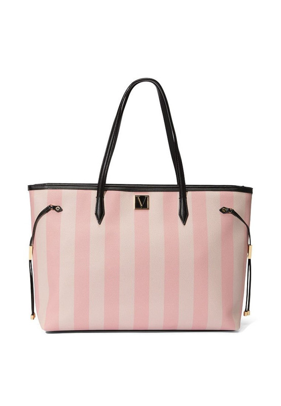 Аксесуари, які необхідні кожній жінці - сумки і парфуми від  Victoria`s Secret