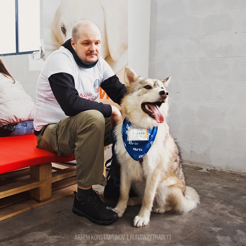 F93E8C18-F406-42F9-9C24-F239E1FE6FC0