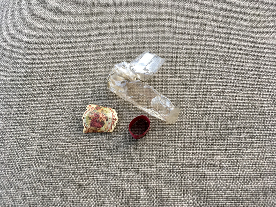 49FA67A8-412F-4F80-A5D3-80FB3D00E1CF