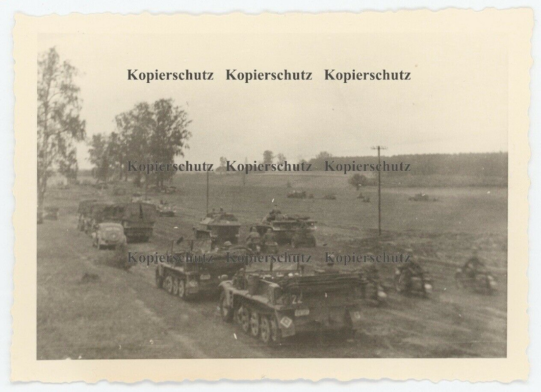 ORIG. Foto 1941 Division Großdeutschland greift an b. Minsk Weiß