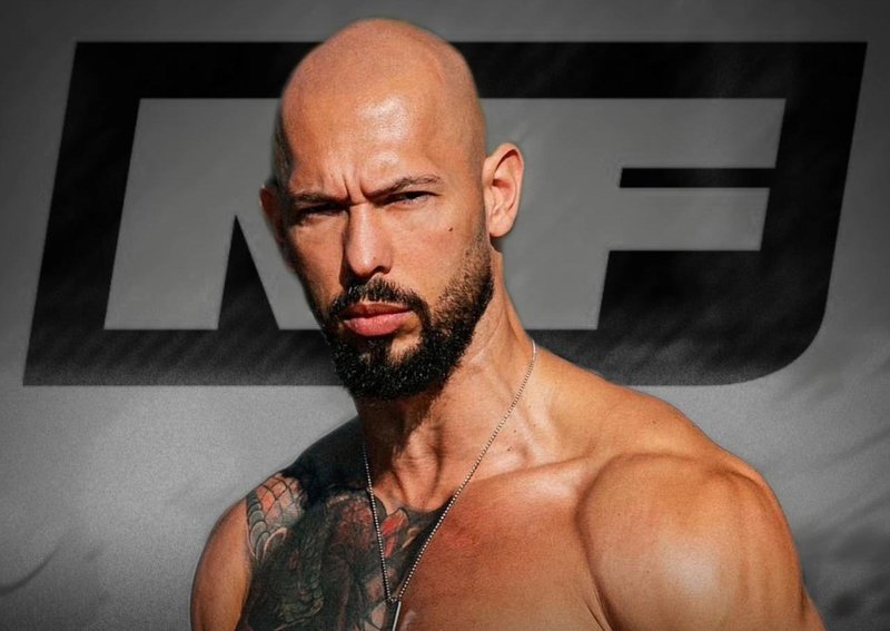 Андрю Тейт преговаря за боксов мач в Misfits Boxing