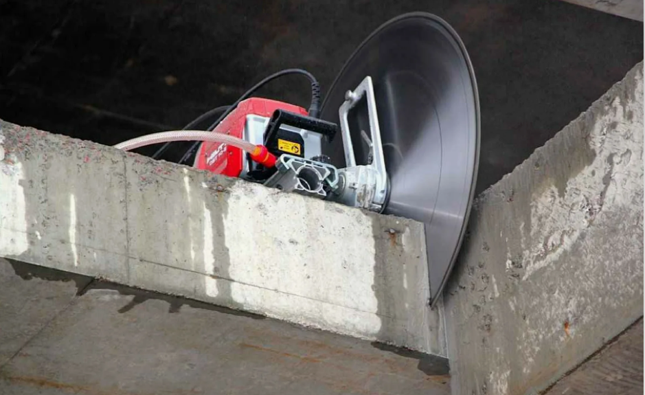 Алмазная резка проемов