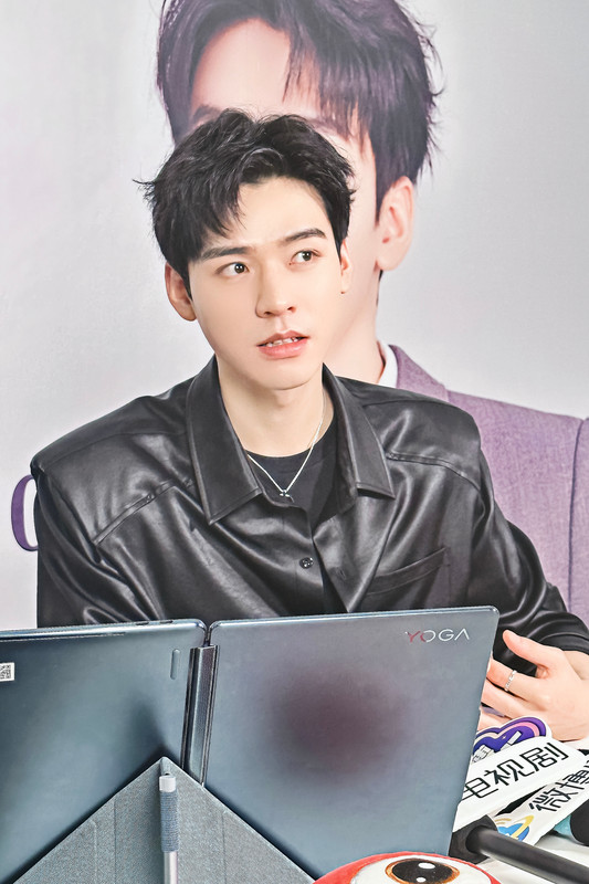 008jd498gy1hgifcc1jswj322o3407wk.jpg