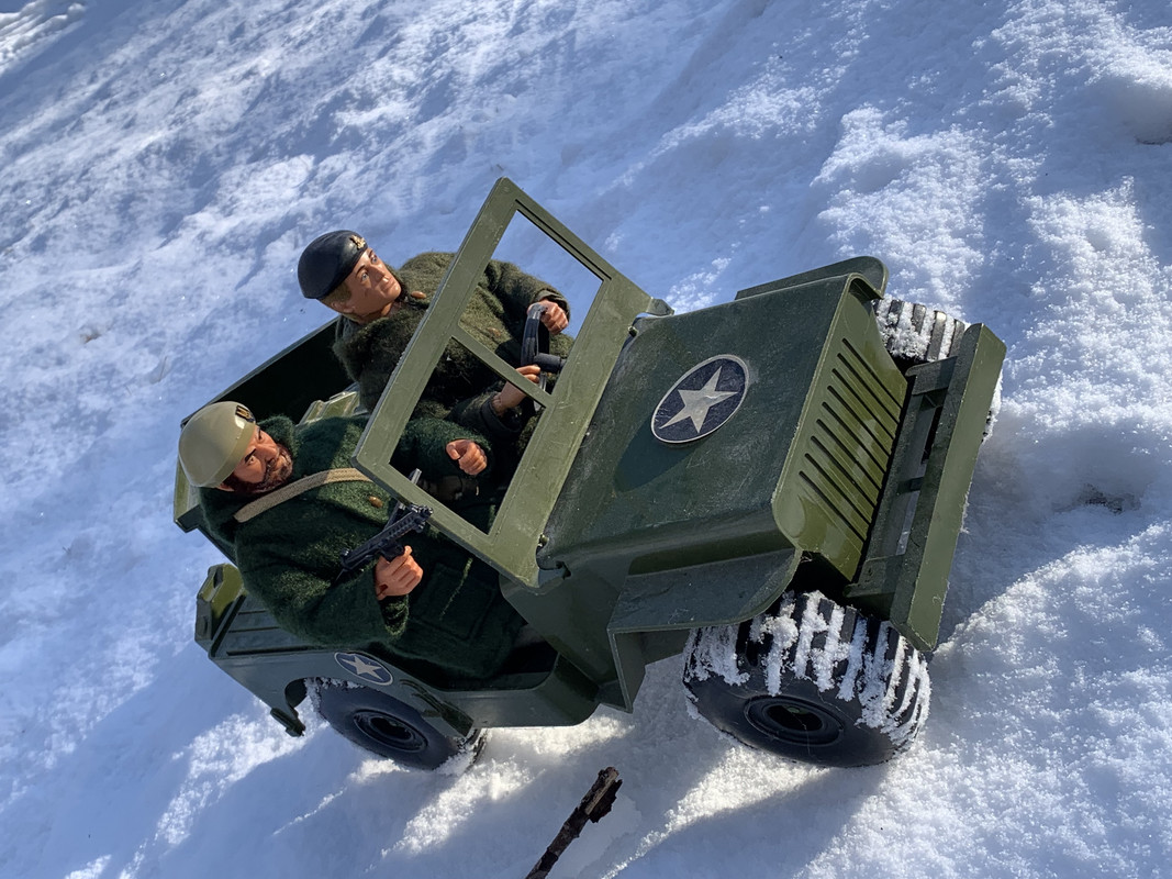 Snowy Jeep recon IMG-1055