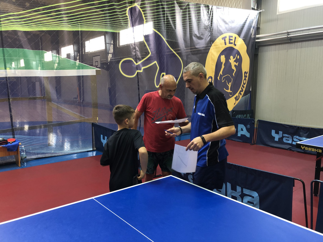 BADE2F30-0B13-4D08-8AFC-9CE5319984FC