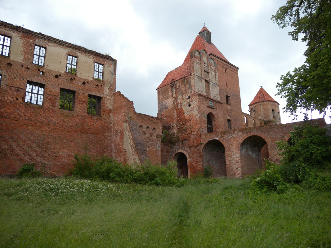 18 - Zamek w Szymbarku (Pan Tragacik)