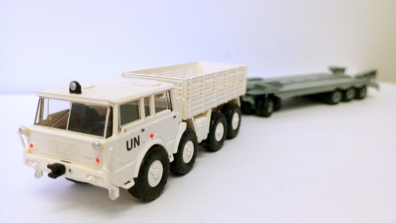 Mach (2884)
