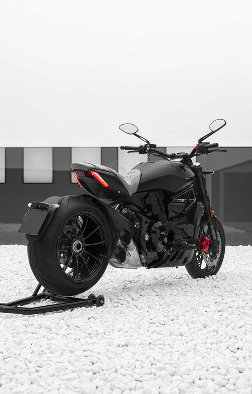 Лимитированный мотоцикл Ducati XDiavel Nero 2022