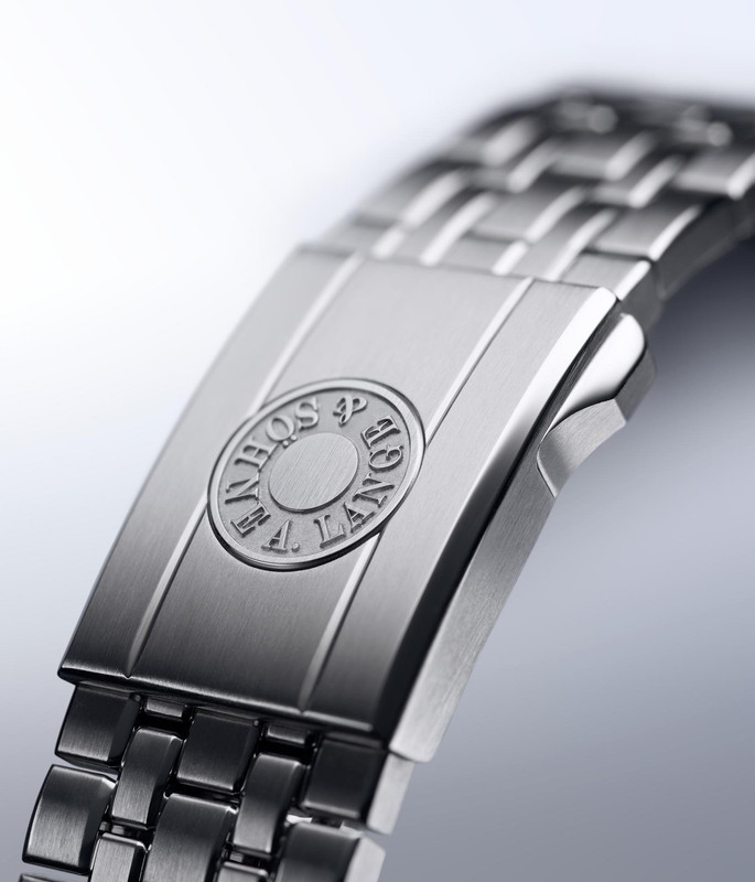 ALS_363_179_B06_Buckle_Odysseus