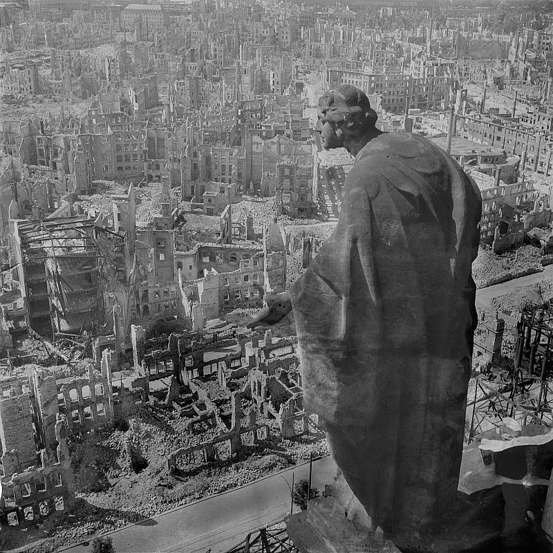 00-Bombing-of-Dresden.jpg