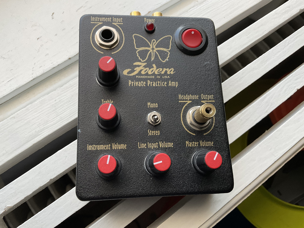 9CF0881B-8C02-4292-B343-C237A63EC738