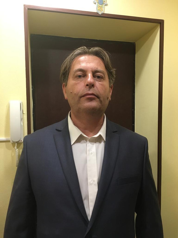 F102D5DC-F0CB-4D09-AB2B-B8FA27950223