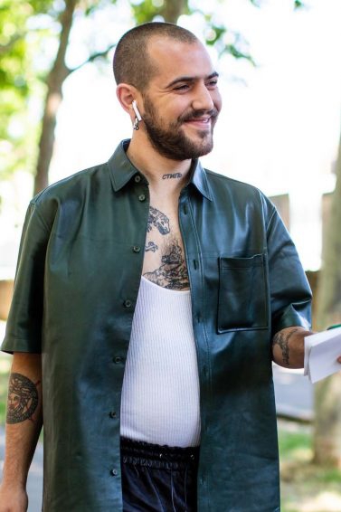 Cortes de cabello para hombres con entradas