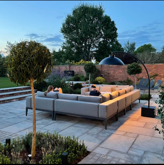 Modern patio furniture set