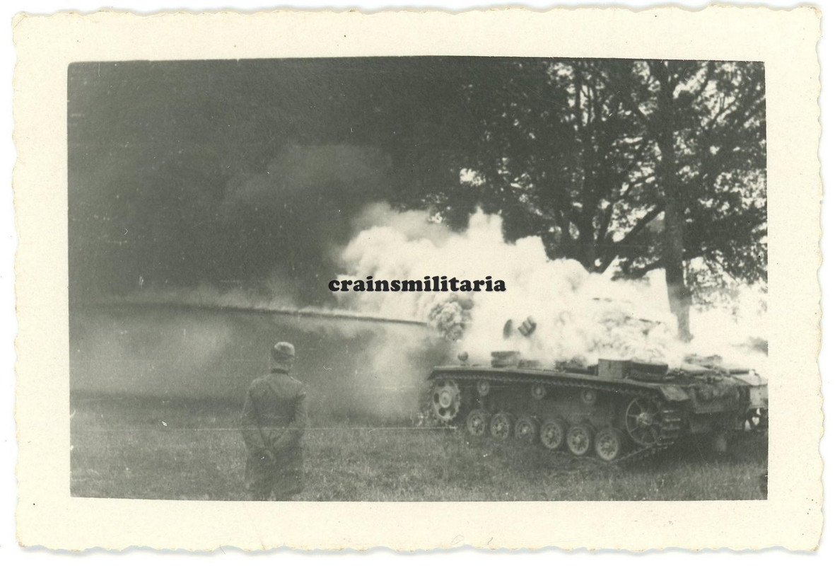 Orig. Foto FLAMMENWERFER Panzer III (Fl) SdKfz 141-3 Flammpanzer Tank 1943 (1)