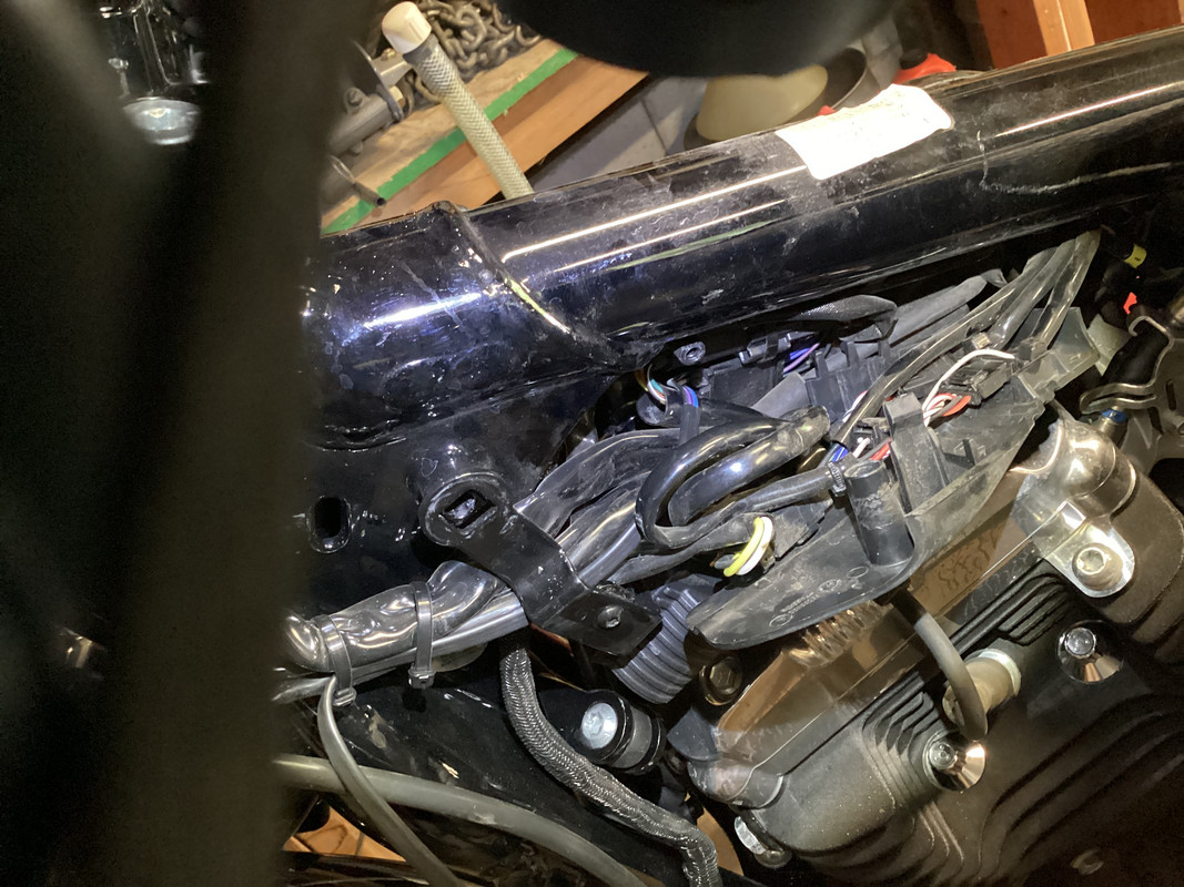 0FA92BA8-8F07-4130-BDAF-F9EDA07B9D3A