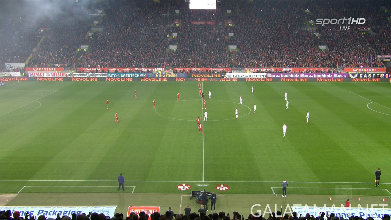 [Image: 20250329-FCK-F95-2-BL-F-1080-ts-snapshot...56-882.jpg]