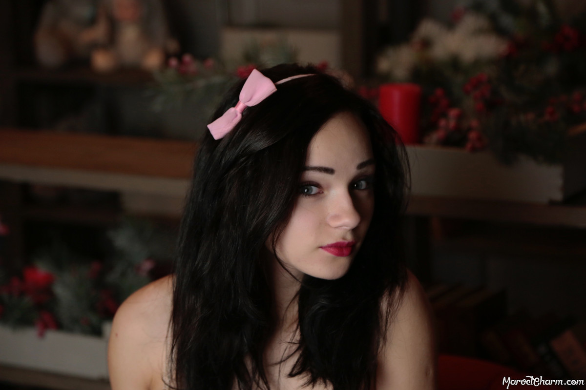 MarvelCharm_Karina-Visage-129