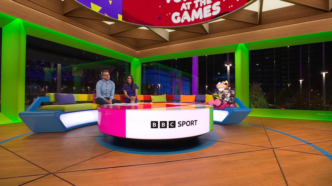 Tonight at the Games_20220805_22402340.ts_snapshot_00.02.30.125