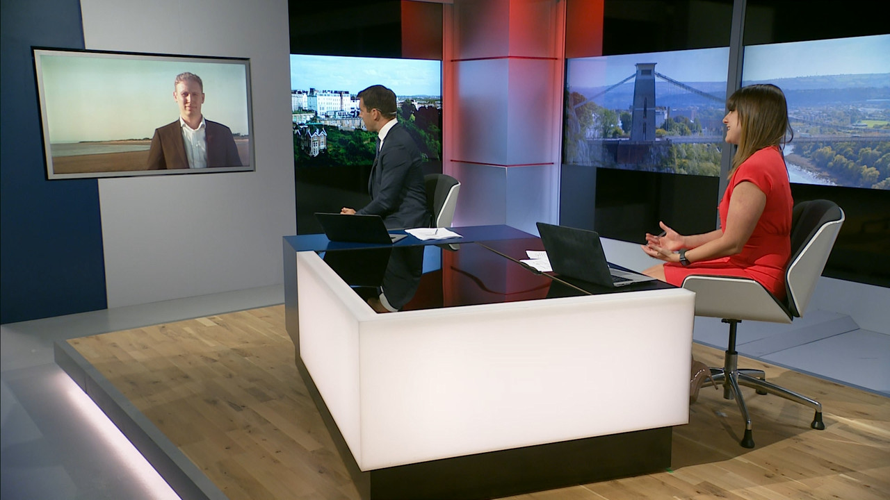 08.24 - 18.00.00 - ITV News London. The latest news in London and the....ts_snapshot_03.10.599