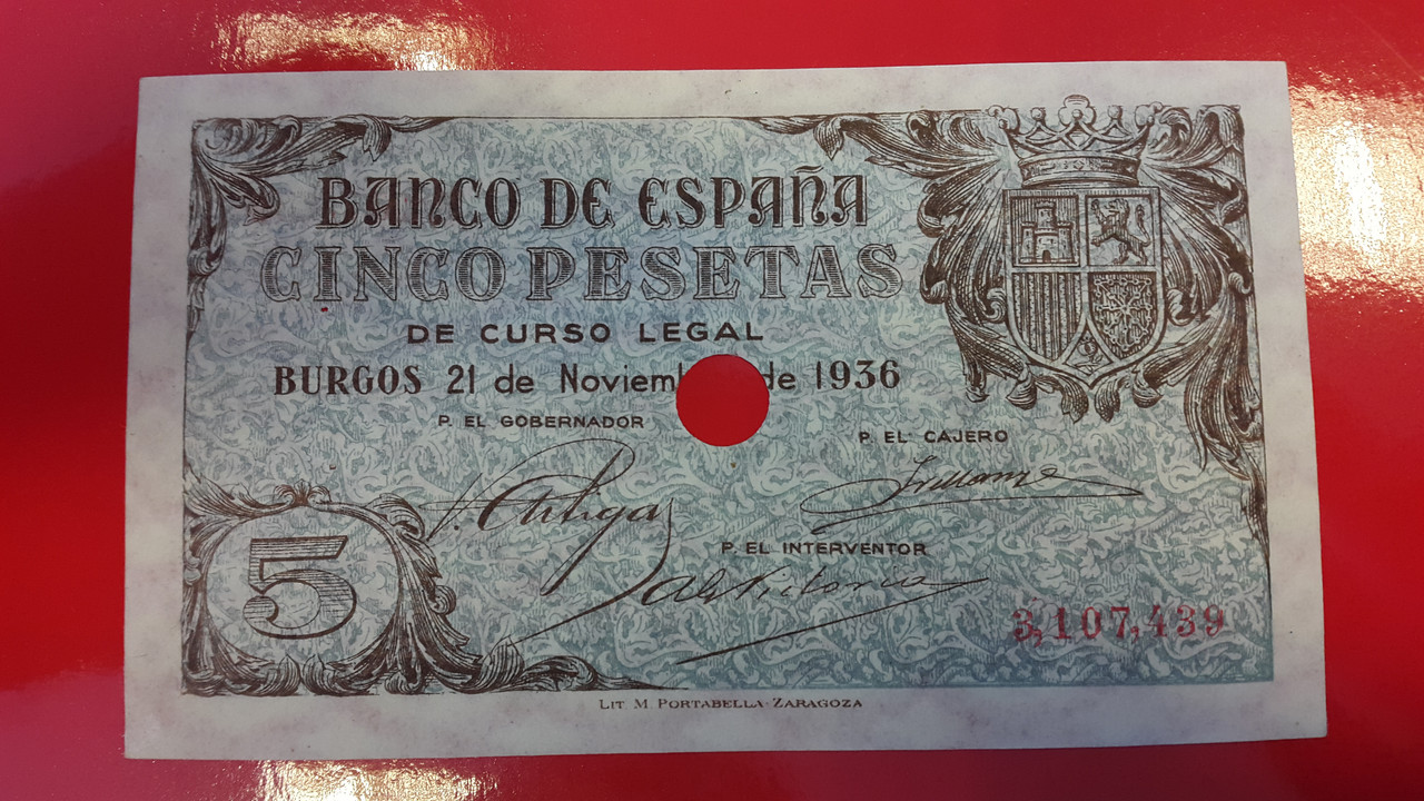 5 pesetas 1936, este billete tiene un agujero 20180927_143852