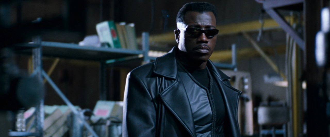 Blade 1998 (1080p x265 10bit Tigole).mkv_snapsho