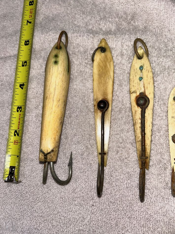 6 Bone jigs asst 8-002