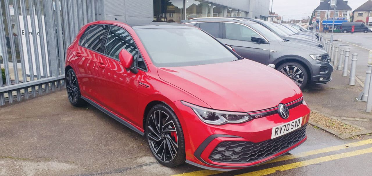 5824DB7D-371A-48BA-A700-7B1CDB556492