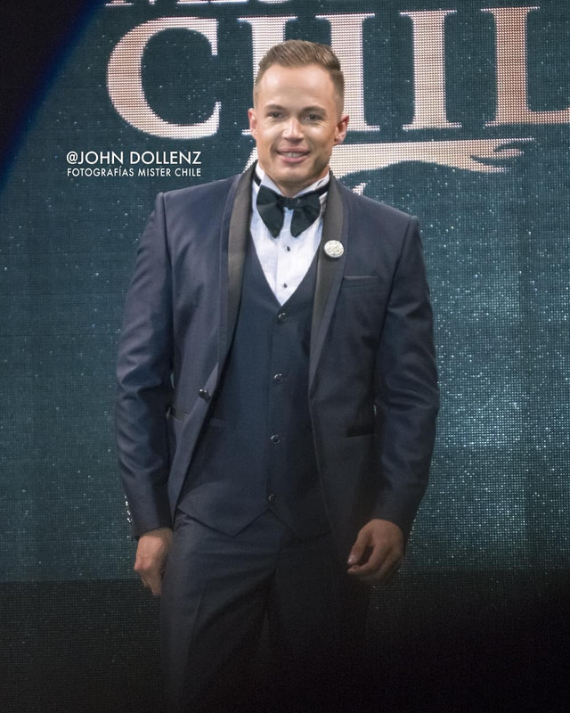 BASTIAN GÁLVEZjohndollenz