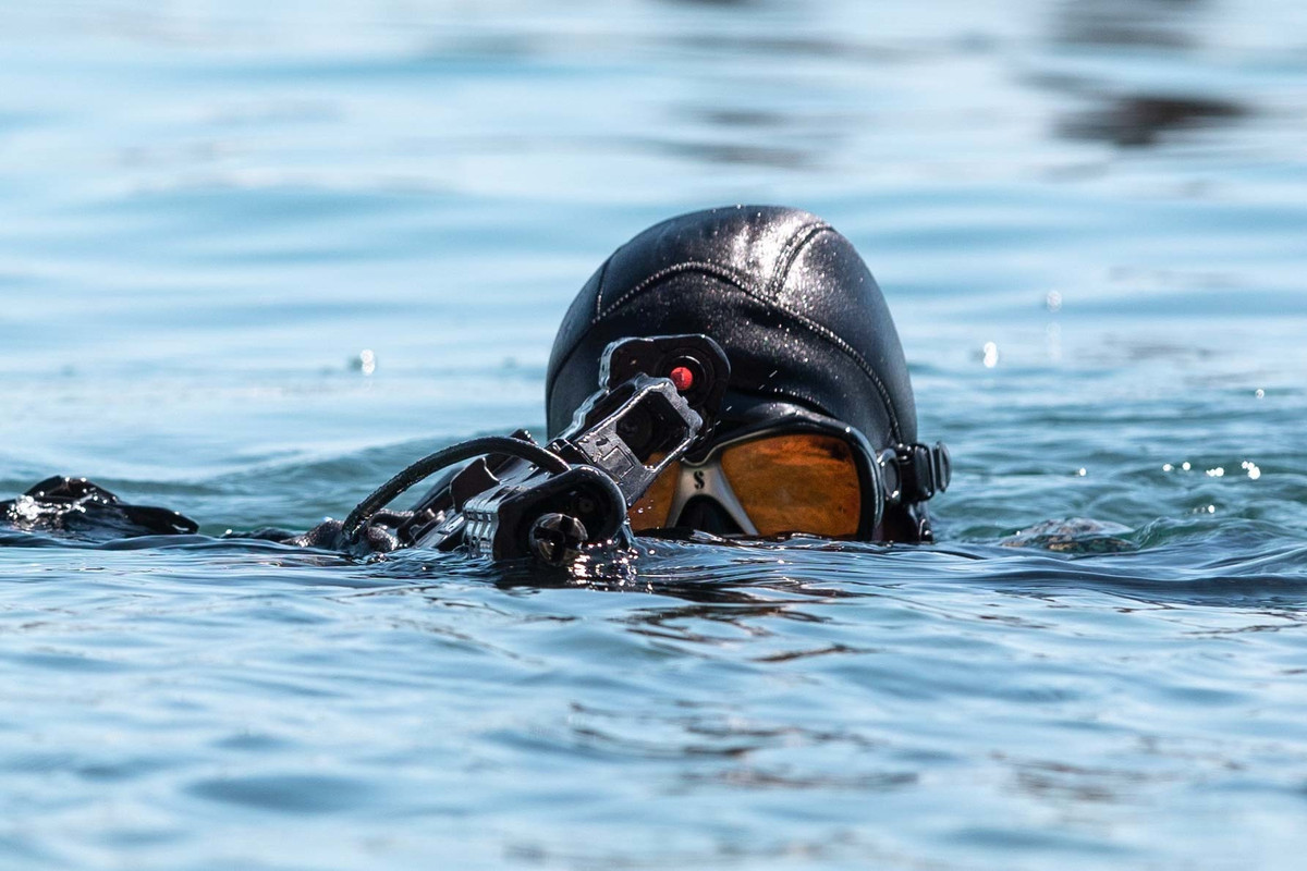 220414-A-JY390-112