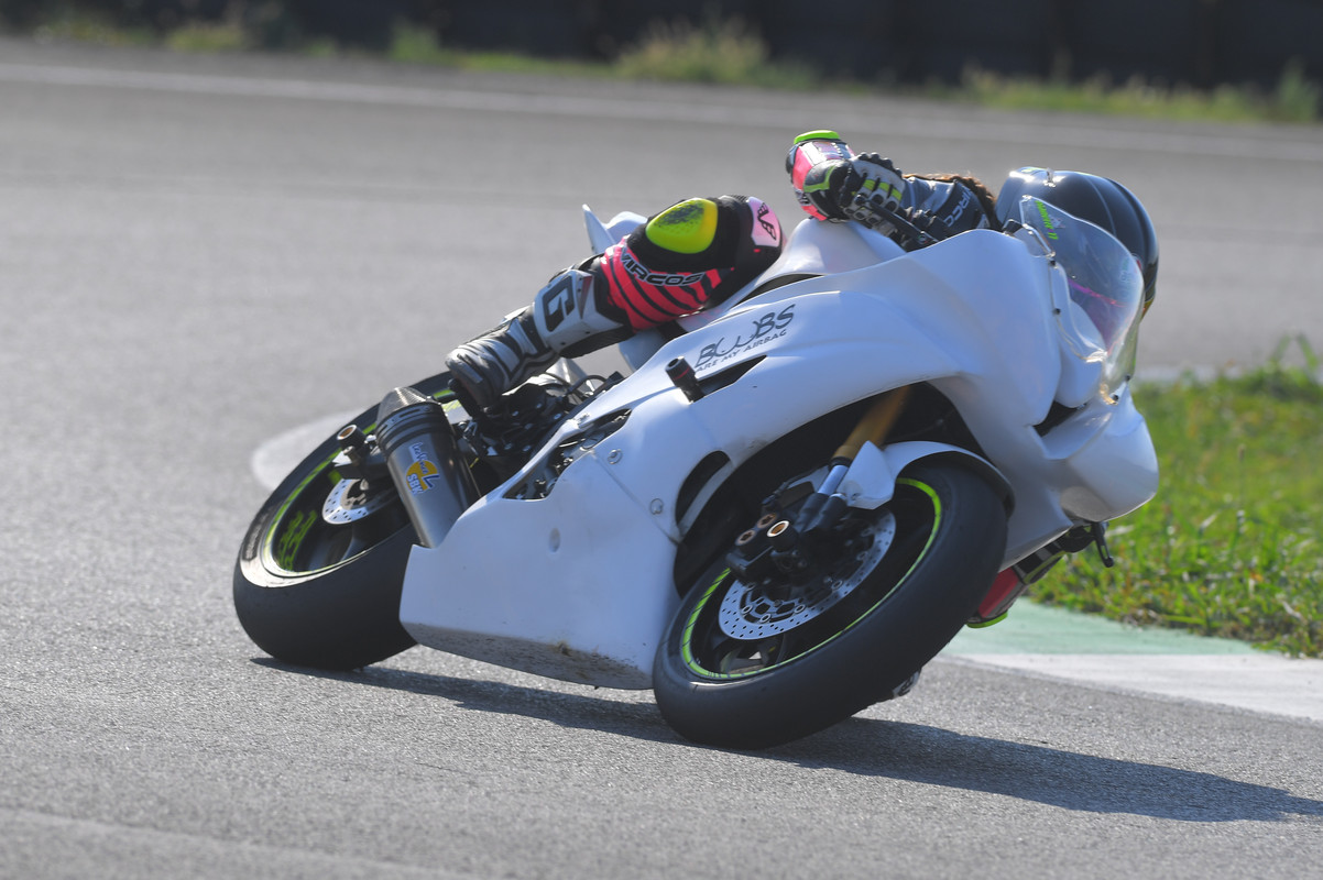 B80F9964-9280-4EE6-B0DA-4FB039E3CD95