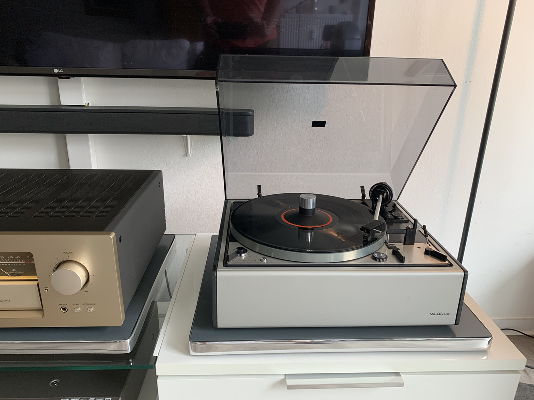 30353DA0-D850-4221-A6EB-171E9D0E26B0