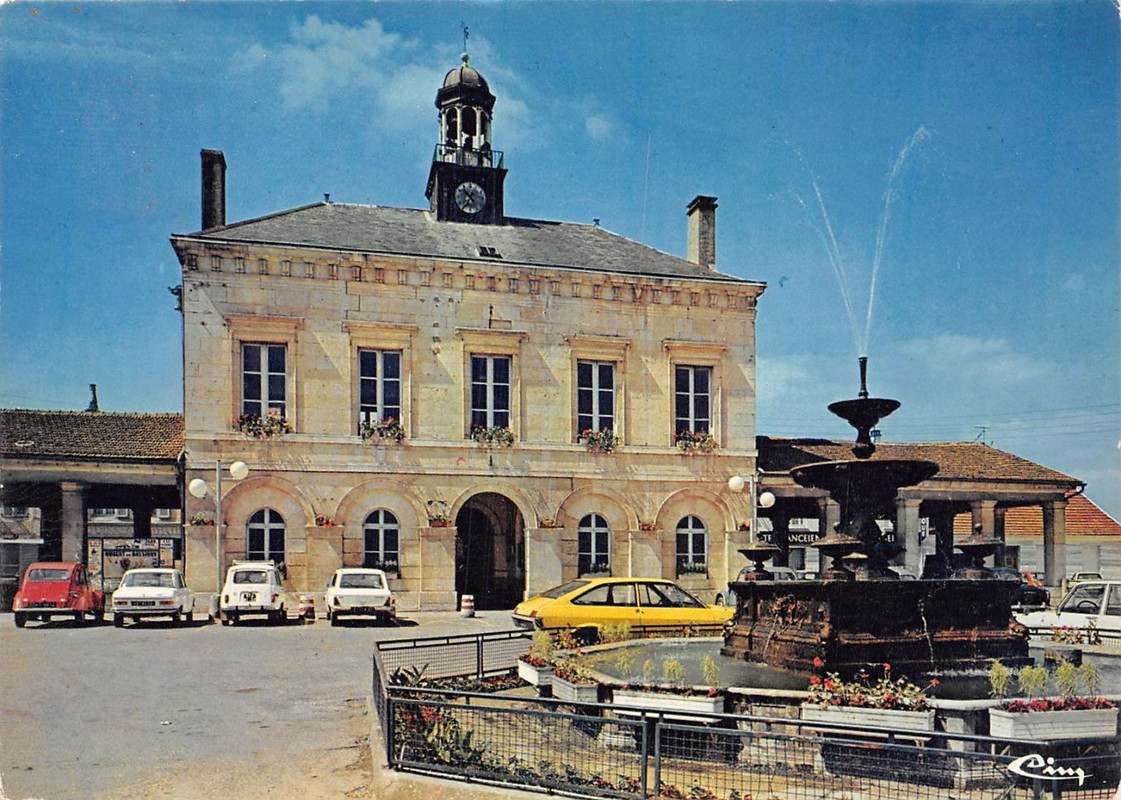 L' hôtel de ville2